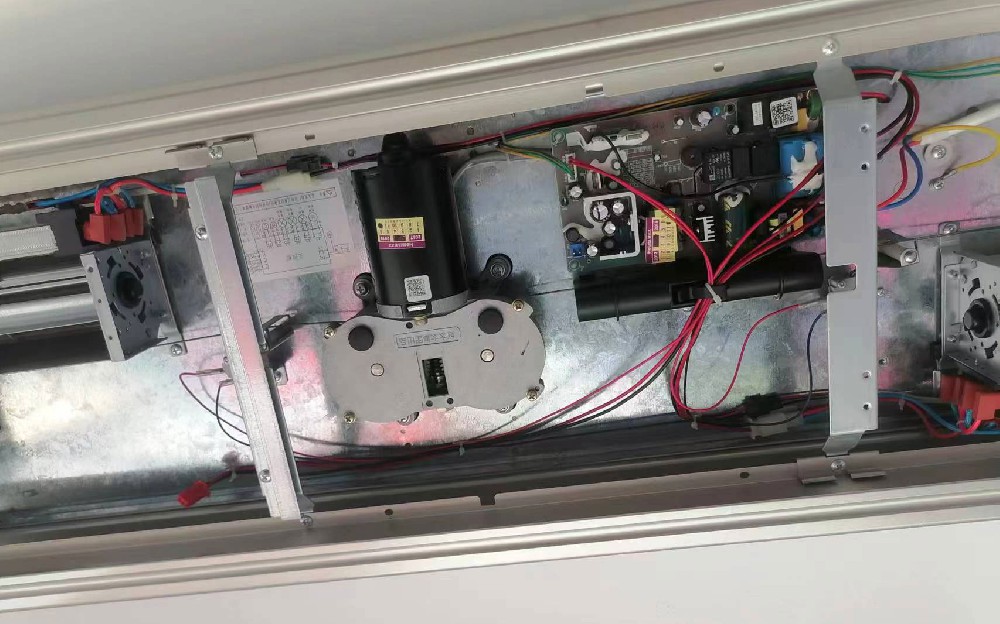 重庆南岸区学府大道69号好太太电动晾衣架维修